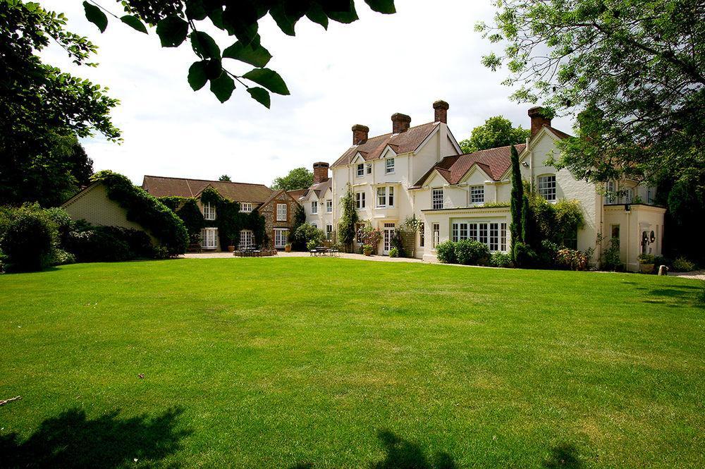 Esseborne Manor 호텔 허스트본타란트 외부 사진